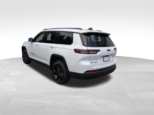 2022 Jeep Grand Cherokee L Altitude