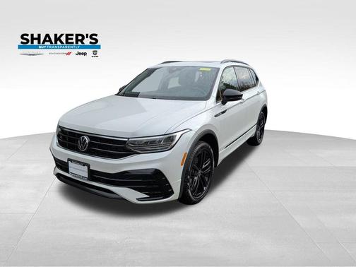 2022 Volkswagen Tiguan 2.0T SE R-Line Black 4MOTION