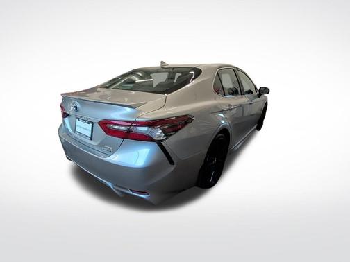 2024 Toyota Camry Hybrid SE