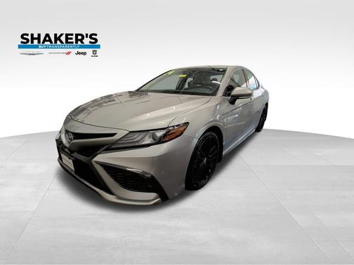 2024 Toyota Camry Hybrid SE