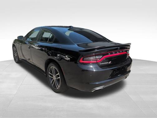 Pitch Black Clearcoat 2018 Dodge Charger GT