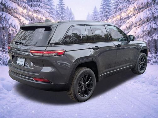 2025 Jeep Grand Cherokee Altitude