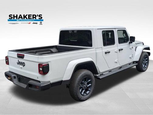 Bright White Clearcoat 2026 Jeep Gladiator 85th Anniversary Edition 4x4