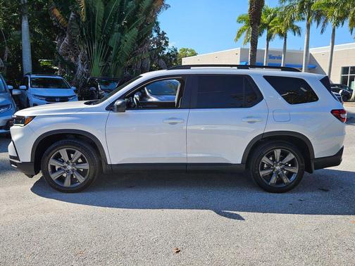 2024 Honda Pilot Sport