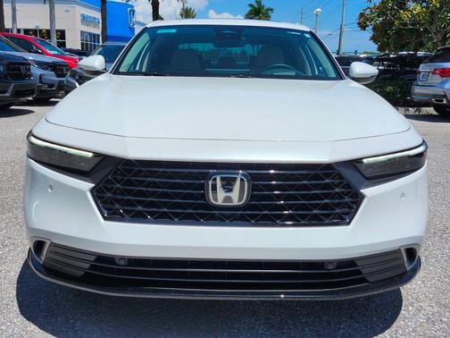 2025 Honda Accord Hybrid Touring