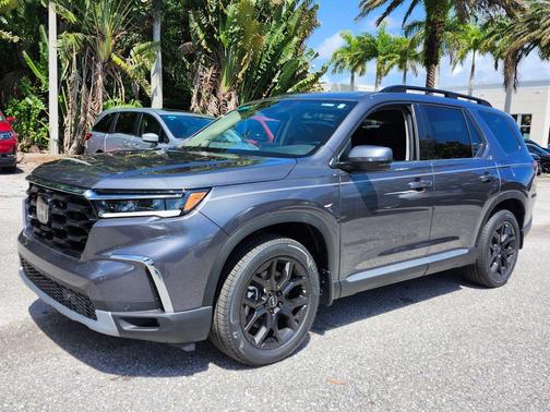 2025 Honda Pilot Touring 8-Passenger