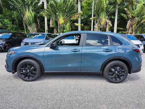 2025 Honda HR-V 2WD Sport