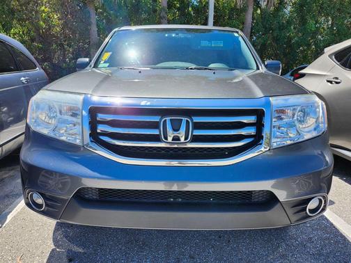 Alabaster Silver Metallic 2013 Honda Pilot EX-L