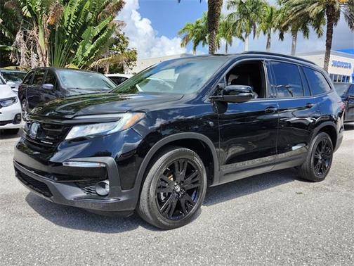 2021 Honda Pilot AWD Black Edition