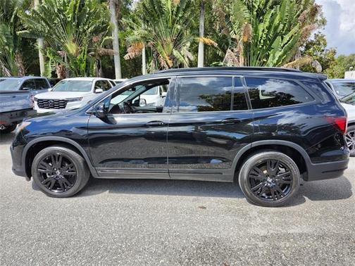 2021 Honda Pilot AWD Black Edition