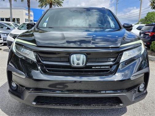 2021 Honda Pilot AWD Black Edition