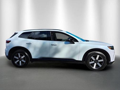 Frostline White Pearl 2026 Honda Prologue Touring