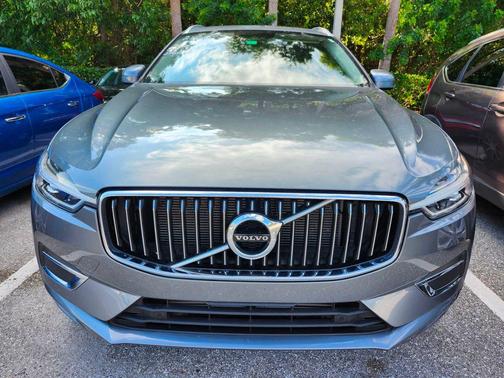 2021 Volvo XC60 T5 Inscription