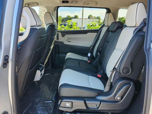 2026 Honda Odyssey Elite