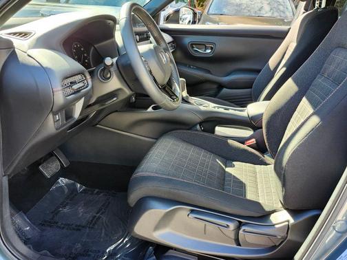 2023 Honda HR-V 2WD Sport