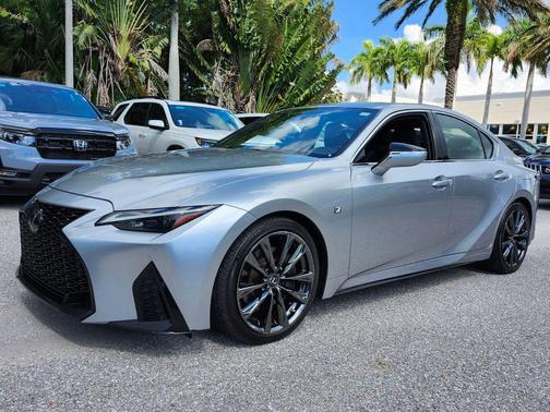 2022 Lexus IS 350 Base