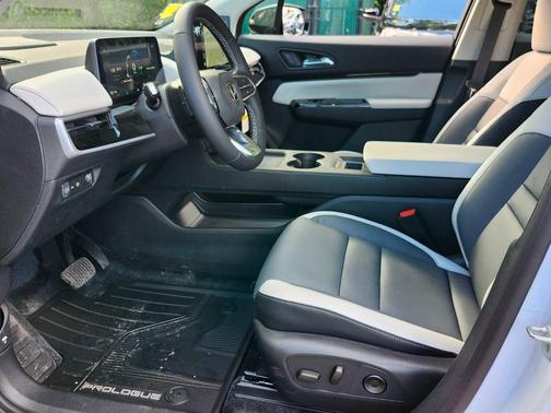 Snowfall Pearl 2026 Honda Prologue Touring