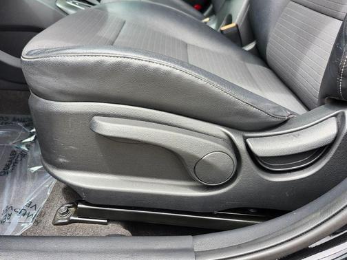 2016 Kia Forte SX