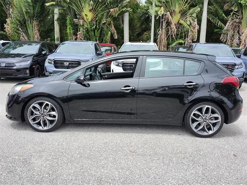 2016 Kia Forte SX