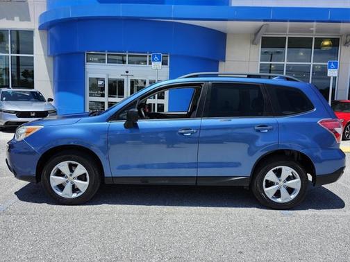 2016 Subaru Forester 2.5i