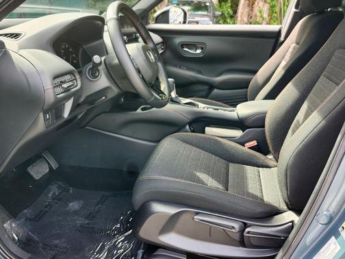 2025 Honda HR-V 2WD Sport