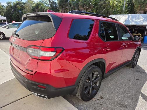 2023 Honda Pilot AWD Sport
