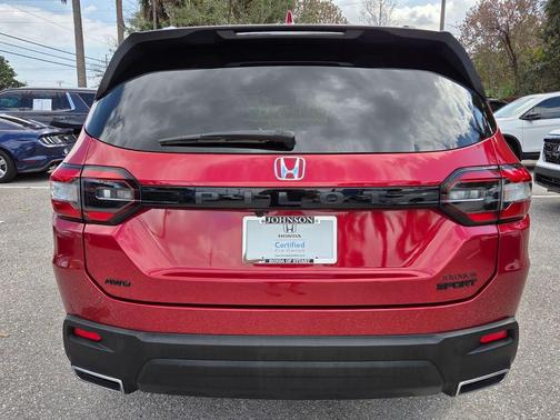 2023 Honda Pilot AWD Sport