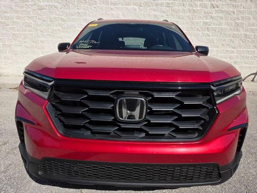 2023 Honda Pilot AWD Sport