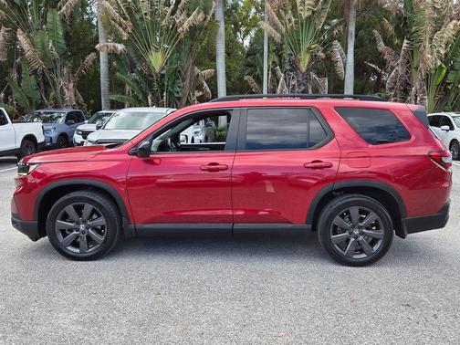 2023 Honda Pilot AWD Sport