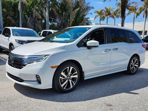 2024 Honda Odyssey Touring