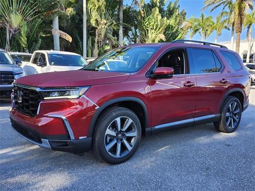 2025 Honda Pilot Touring 8-Passenger