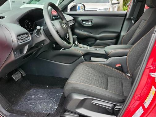 2025 Honda HR-V 2WD Sport