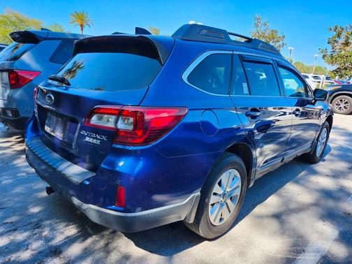 Lapis Blue Pearl 2016 Subaru Outback 2.5i Premium