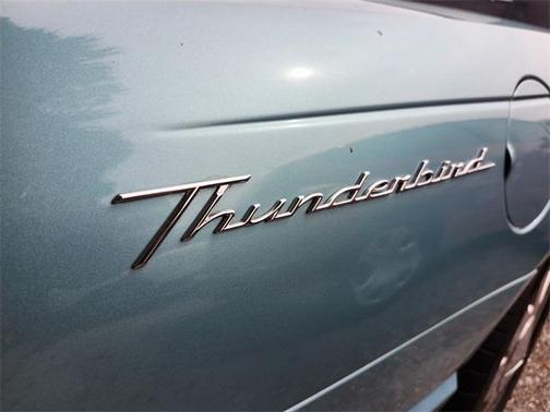 2002 Ford Thunderbird Base
