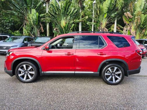2024 Honda Pilot Touring 8-Passenger