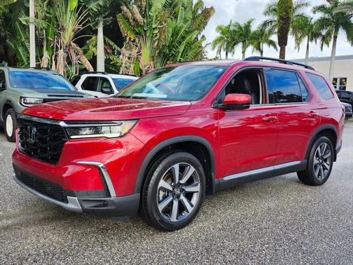 2024 Honda Pilot Touring 8-Passenger