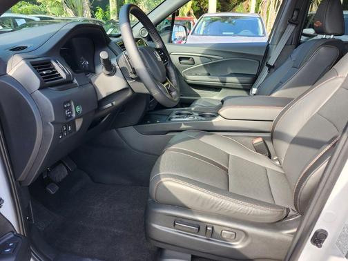 2024 Honda Passport AWD TrailSport