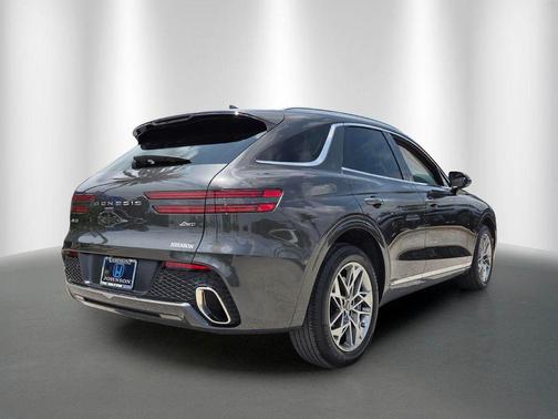 Makalu Gray 2025 Genesis GV70 2.5T AWD