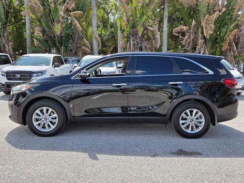 2019 Kia Sorento L