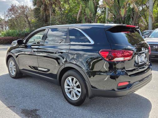 2019 Kia Sorento L