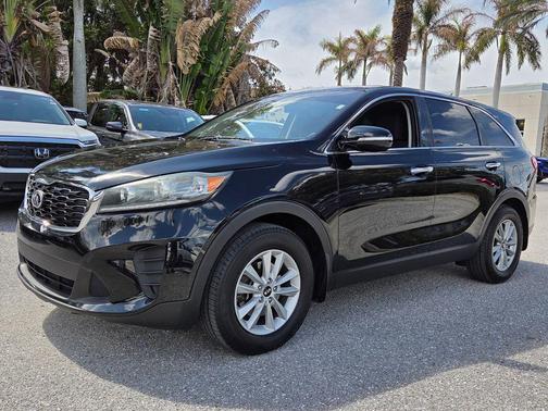 2019 Kia Sorento L