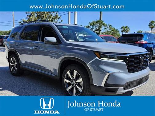 2025 Honda Pilot Touring 8-Passenger