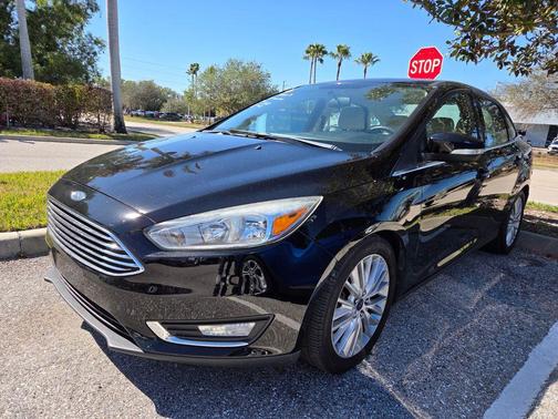 2017 Ford Focus Titanium