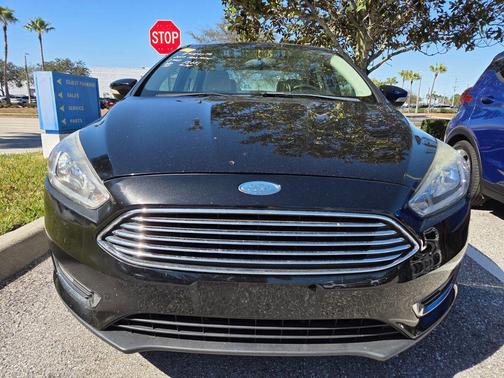 2017 Ford Focus Titanium