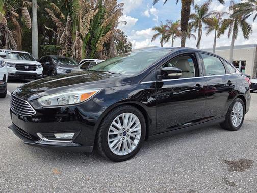 2017 Ford Focus Titanium