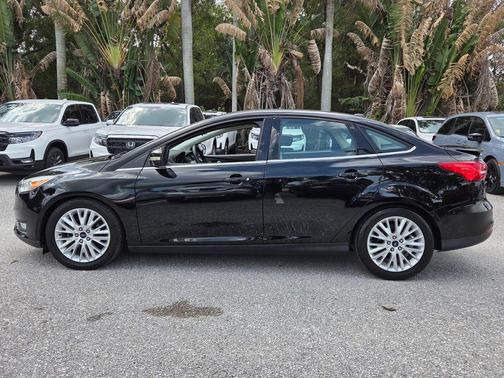 2017 Ford Focus Titanium