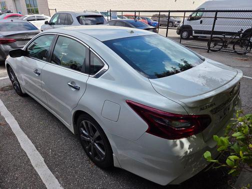 2018 Nissan Altima 2.5 SR