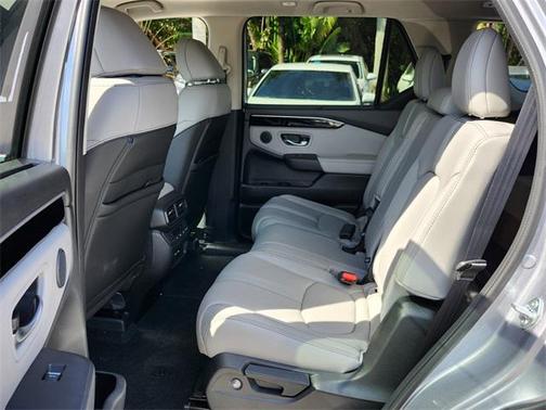 2025 Honda Pilot Touring 8-Passenger