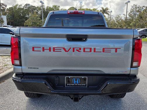 2025 Chevrolet Colorado ZR2
