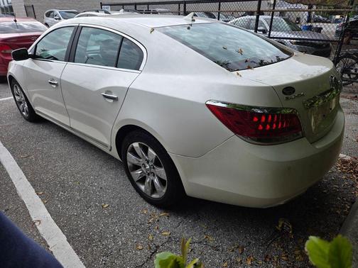 White Diamond Tricoat 2013 Buick LaCrosse Leather